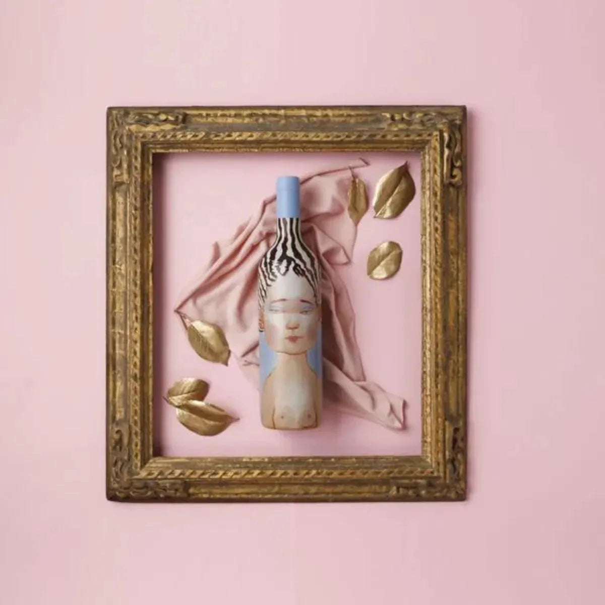 Kit 3 Vinhos Fino Tinto Chileno La Piu Belle 750ml – Elegância, sofisticação e intensidade aromática em um rótulo exclusivo - Imagem 3