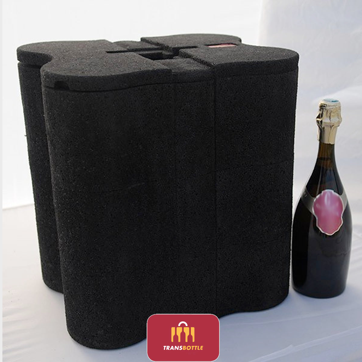 Case de Proteção de Garrafas de Vinho e Cadeado em Tecido Vermelho Inviolável TSA - Imagem 13